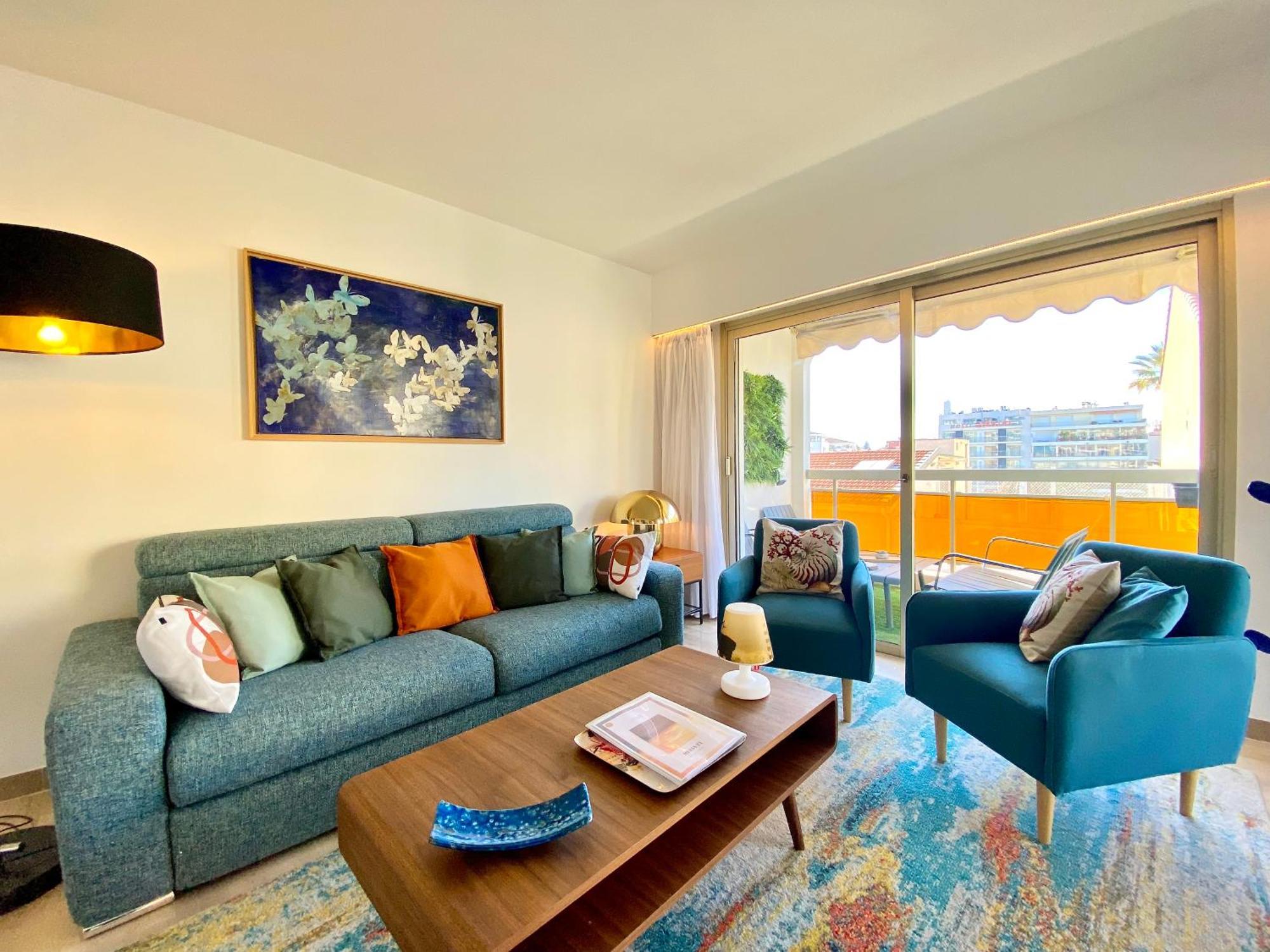 Apartment Le Verdi By Scls Locations Cannes